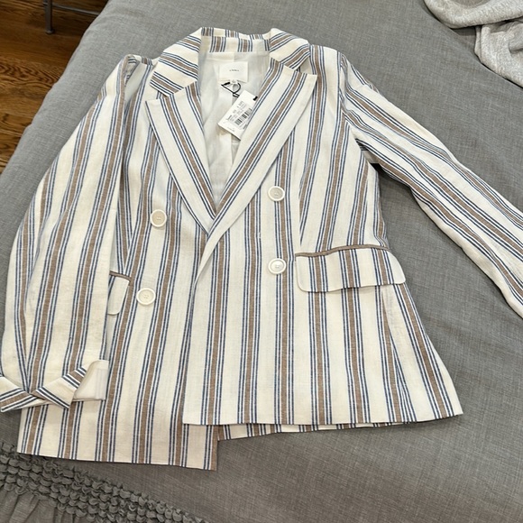 NWT A Love A- Short and Blazer set - Picture 3 of 3